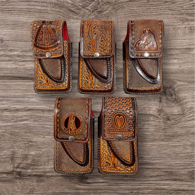CAPA PARA CELULAR EM COURO COM FACA CAPA PARA CELULAR EM COURO COM FACA